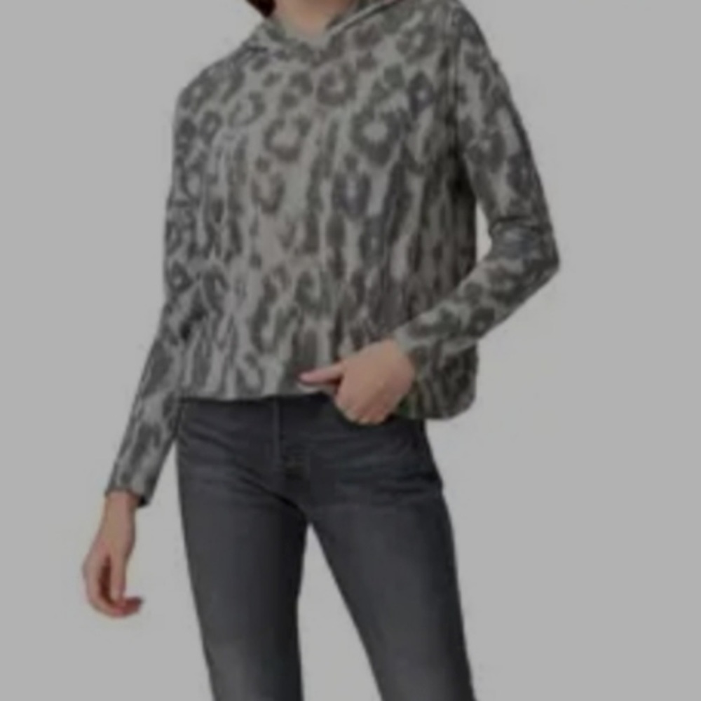Slate & Willow Womens Leopard Printed Hoodie Size Medium